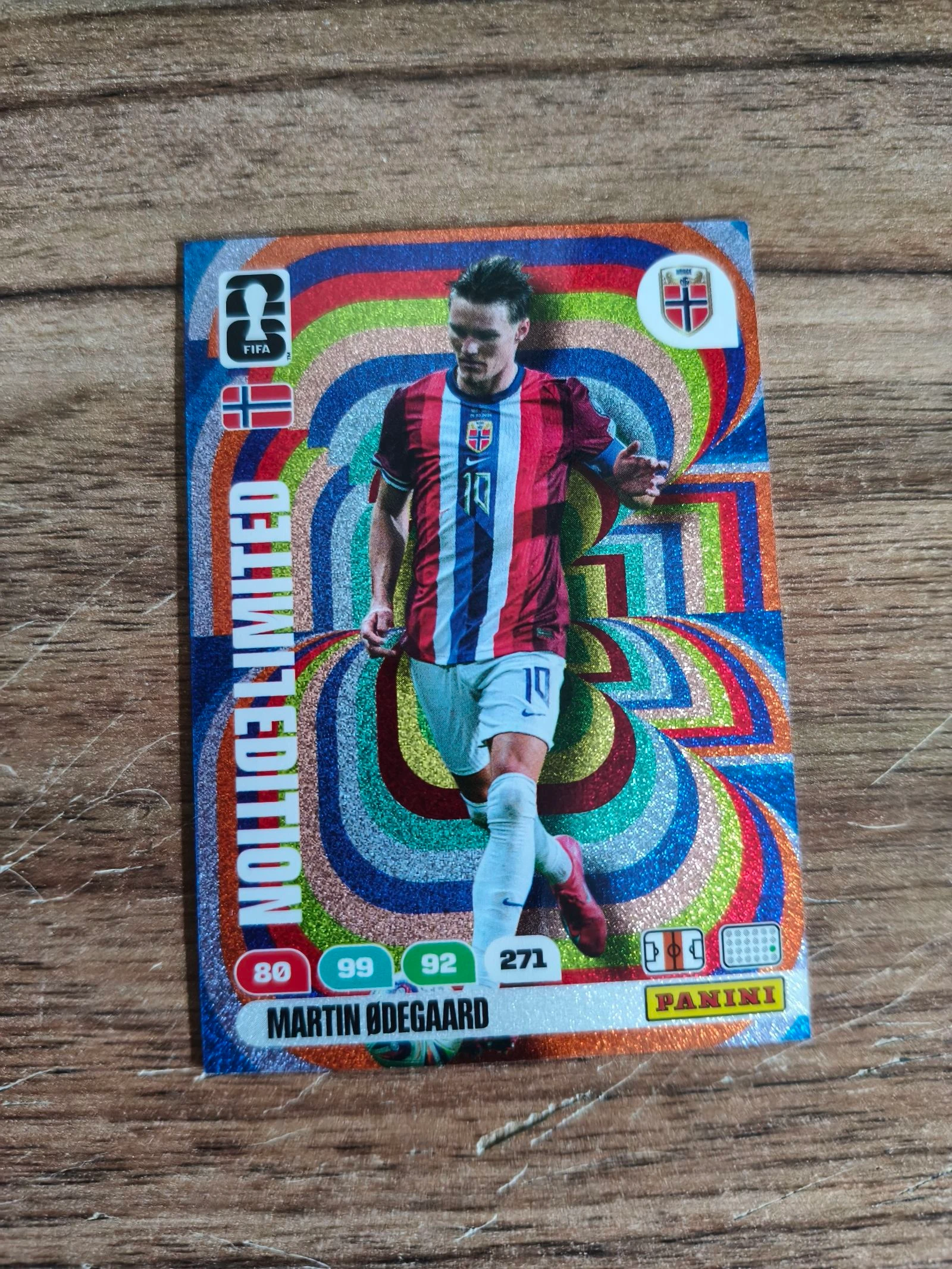 Carte de foot panini cdm odegaard édition limitée 